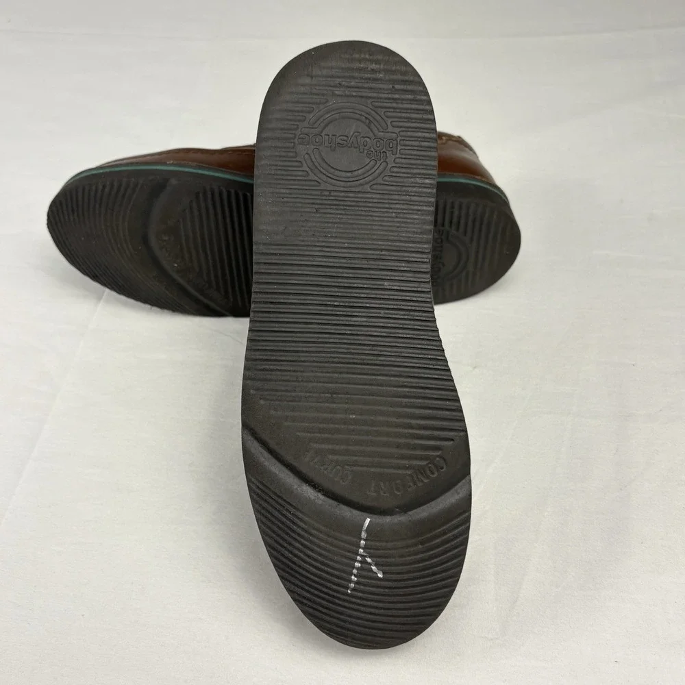 The Body Shop Hush Puppies Mall Walker Shoes Brown Leather Men's 6.5 Wide EUC